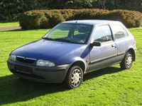 begagnade Mazda 121 bilar